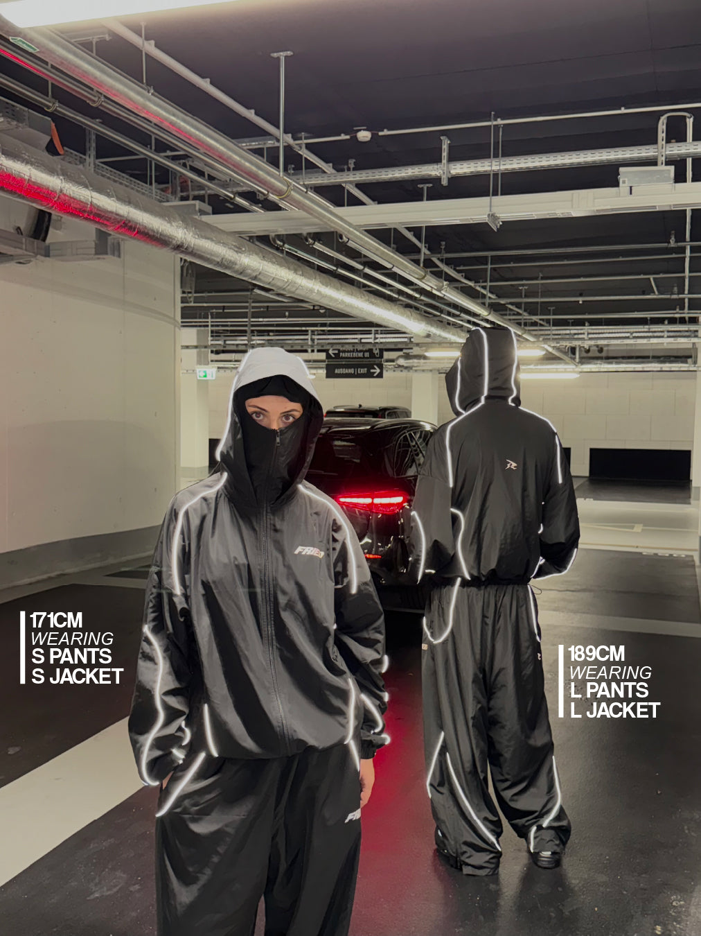 BLACK - WATERPROOF ZIP HOODIE